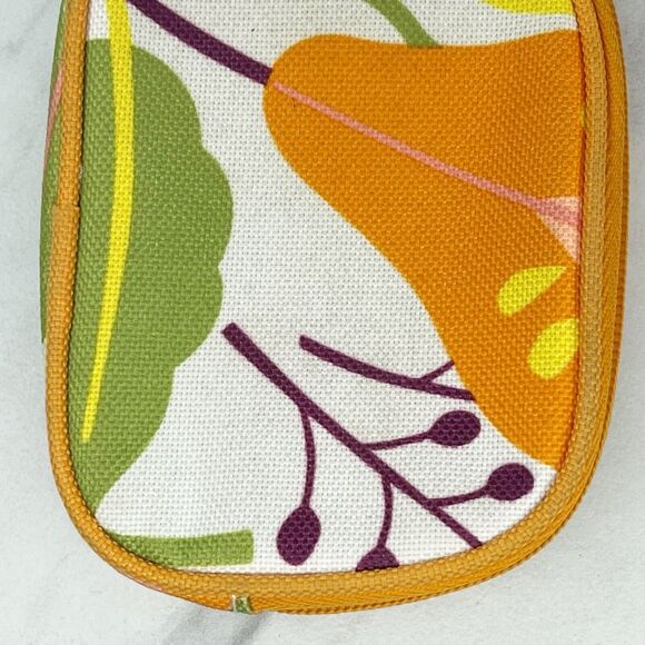 Clinique Small Floral Pouch Makeup Cosmetic Bag Keychain Keyring - Picture 3 of 11